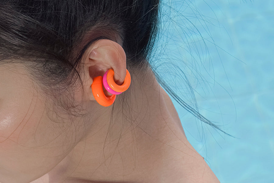Iconic ear cuff (L) Neon pink